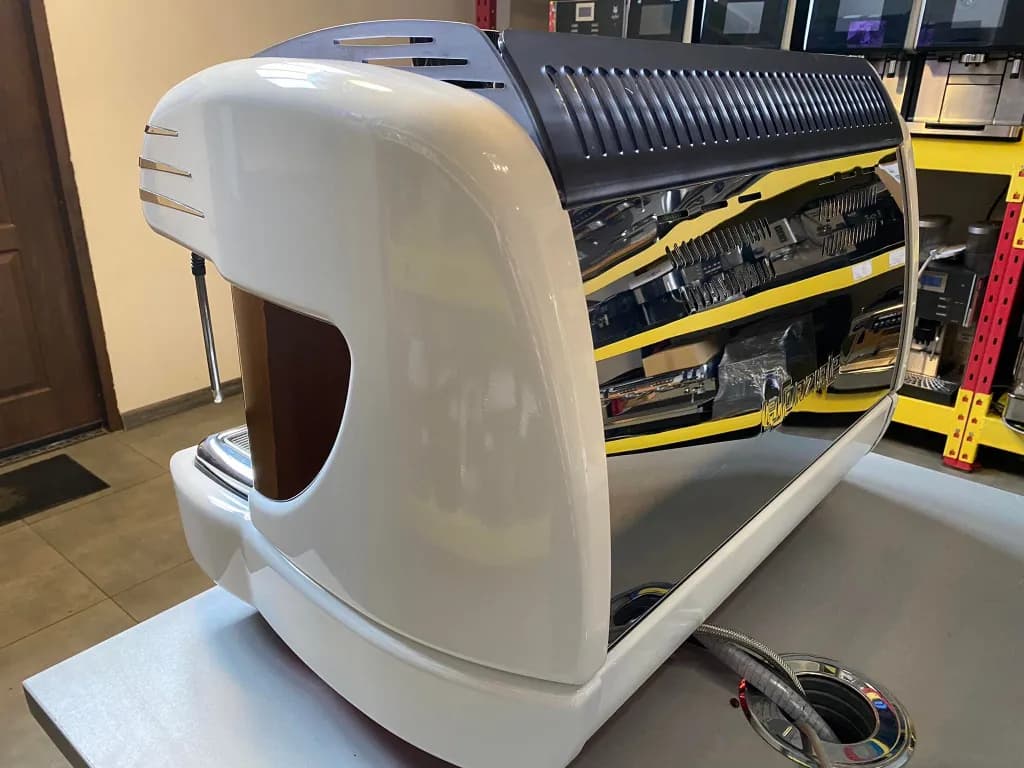 La Spaziale polerowanie